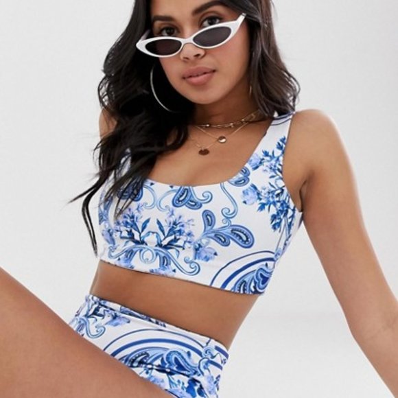 PrettyLittleThing Other - PrettyLittleThing Porcelain Print Bikini